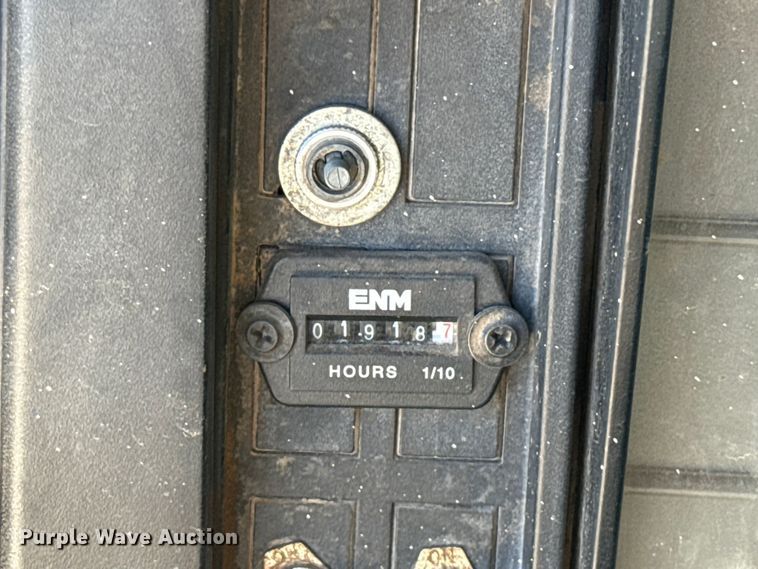 image for item EU5139 1990 International 4600 dump truck