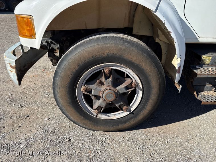 image for item EU5139 1990 International 4600 dump truck