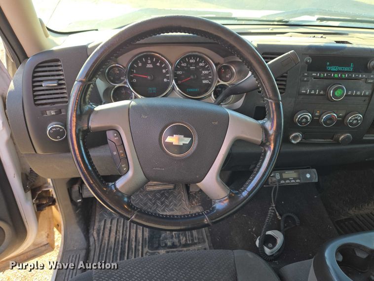 image for item EU5140 2007 Chevrolet Silverado 1500 Ext. Cab pickup truck