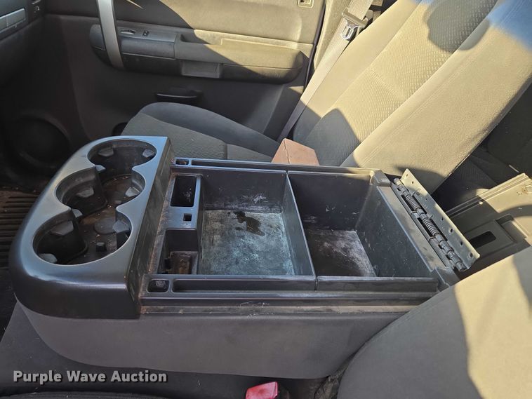 image for item EU5140 2007 Chevrolet Silverado 1500 Ext. Cab pickup truck