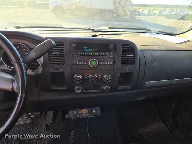 image for item EU5140 2007 Chevrolet Silverado 1500 Ext. Cab pickup truck