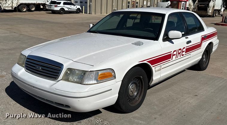 image for item EU5141 1999 Ford Crown Victoria 