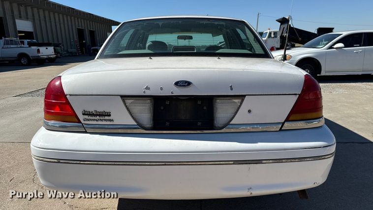 image for item EU5141 1999 Ford Crown Victoria 