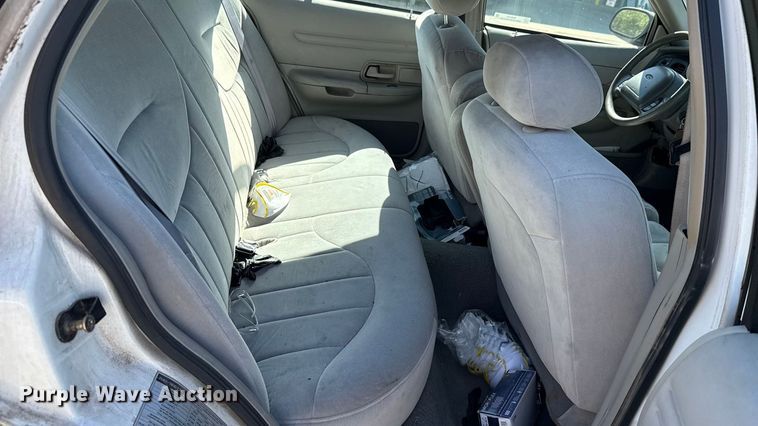 image for item EU5141 1999 Ford Crown Victoria 