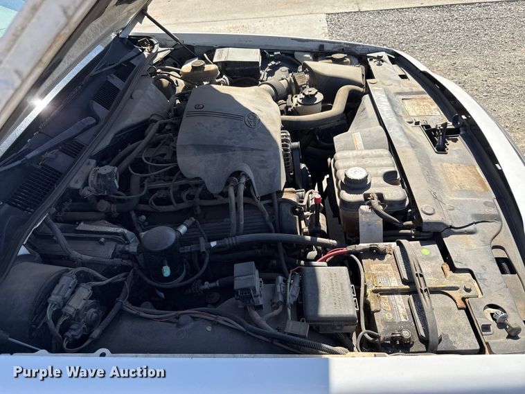 image for item EU5141 1999 Ford Crown Victoria 