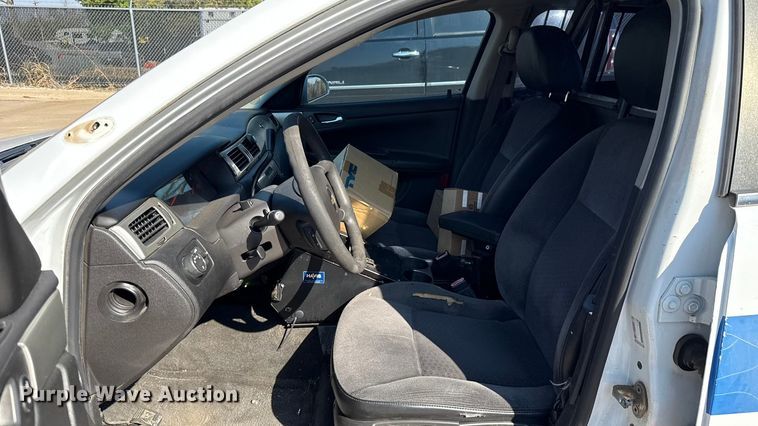 image for item EU5142 2013 Chevrolet Impala police 
