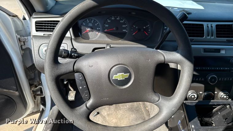 image for item EU5142 2013 Chevrolet Impala police 