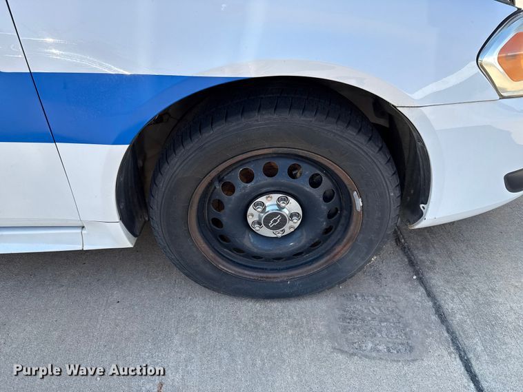 image for item EU5142 2013 Chevrolet Impala police 