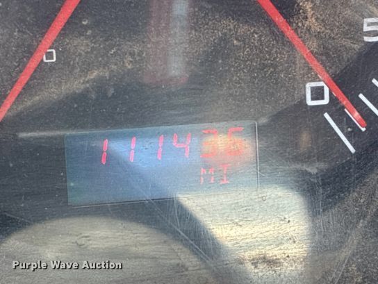 image for item EU5143 2016 Caterpillar CF7AA roll-off container truck