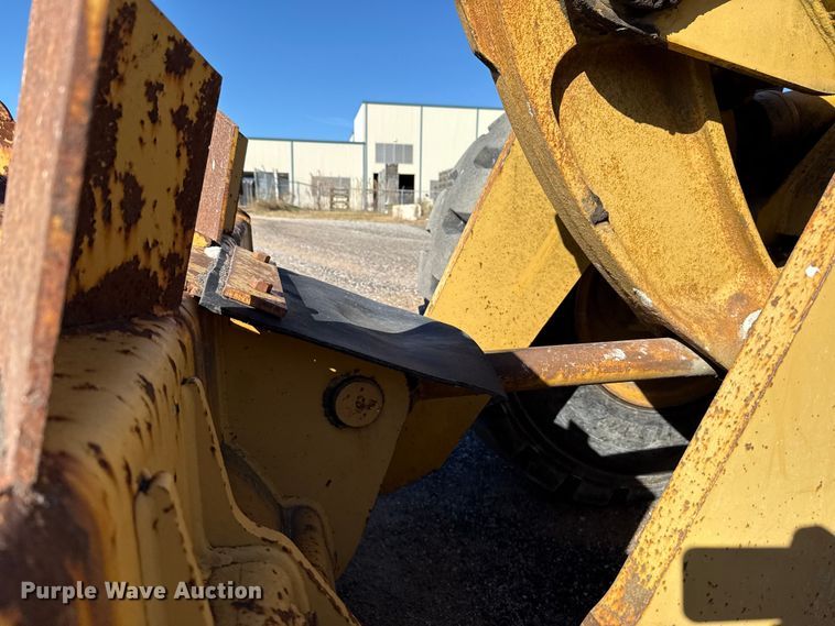 image for item EU5162 1993 Caterpillar 936F wheel loader