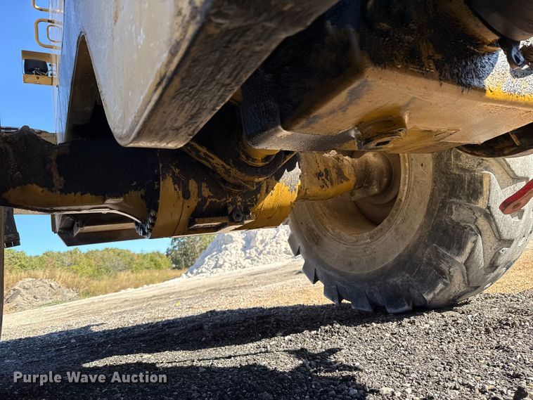 image for item EU5162 1993 Caterpillar 936F wheel loader