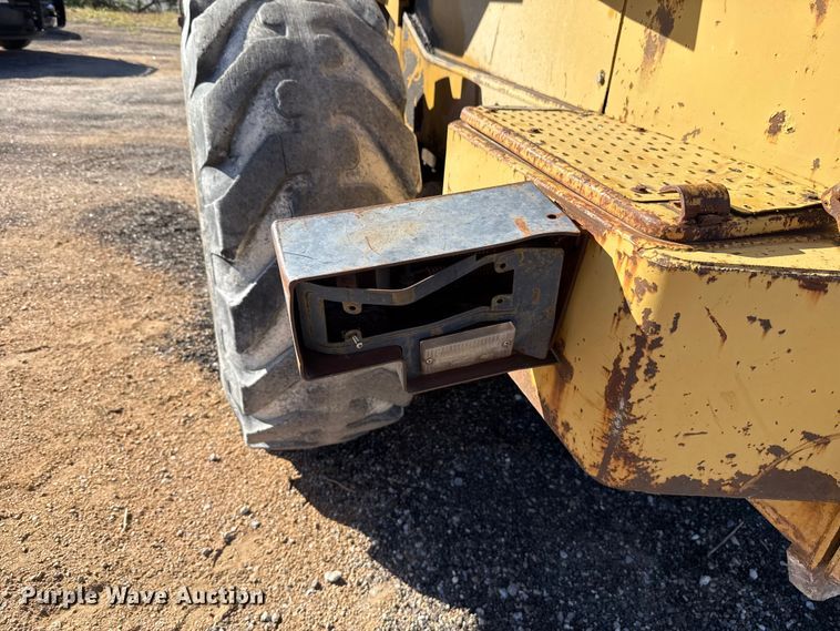 image for item EU5162 1993 Caterpillar 936F wheel loader