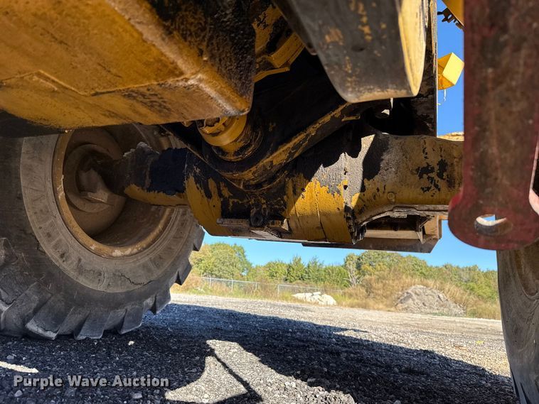 image for item EU5162 1993 Caterpillar 936F wheel loader
