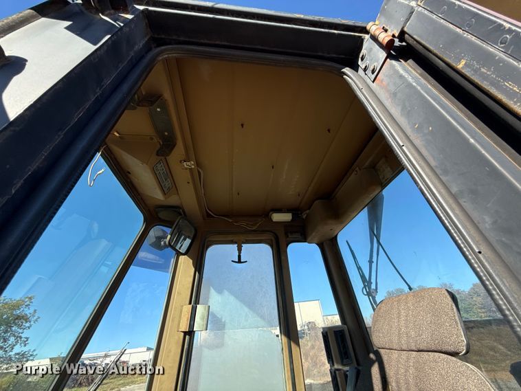 image for item EU5162 1993 Caterpillar 936F wheel loader