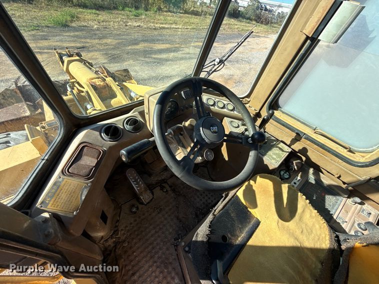 image for item EU5162 1993 Caterpillar 936F wheel loader