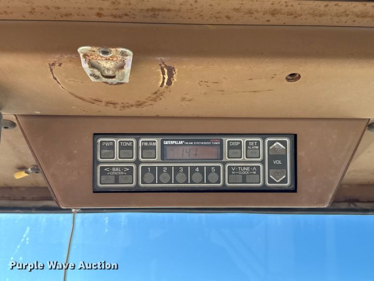 image for item EU5162 1993 Caterpillar 936F wheel loader