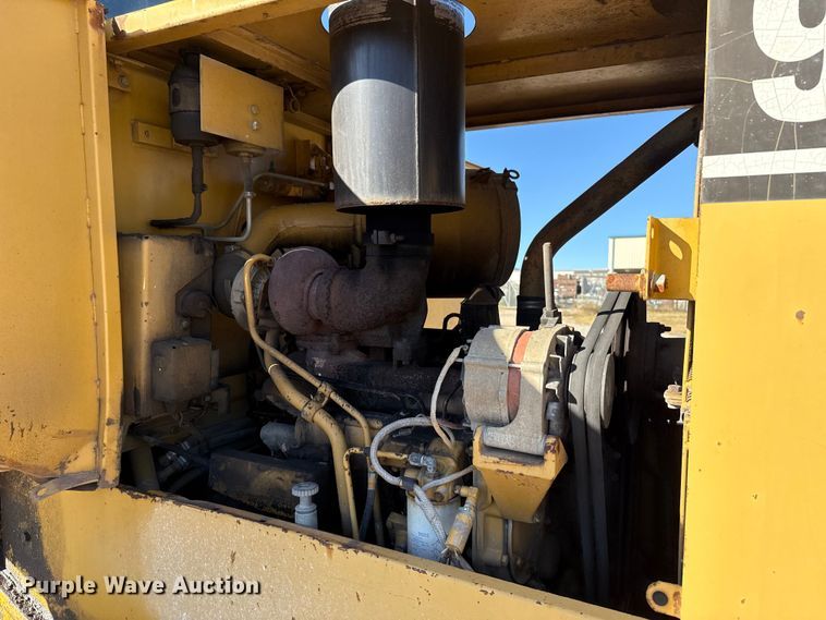 image for item EU5162 1993 Caterpillar 936F wheel loader