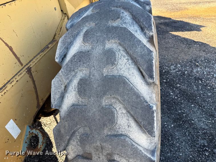 image for item EU5162 1993 Caterpillar 936F wheel loader