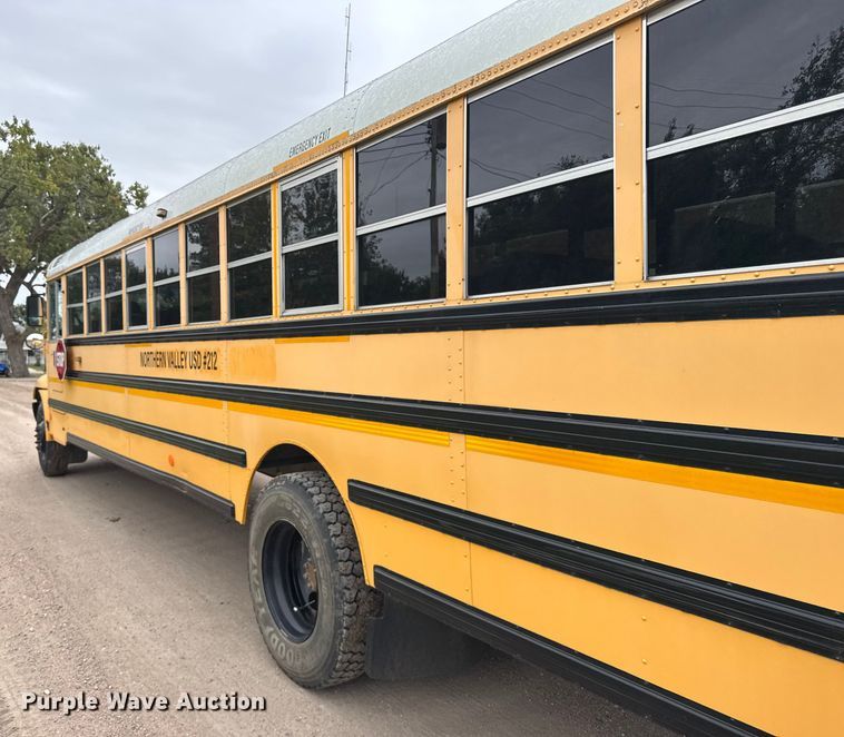 image for item EU6097 2007 IC school bus