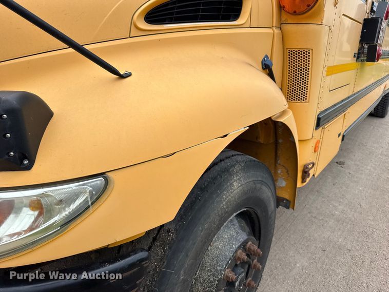 image for item EU6097 2007 IC school bus