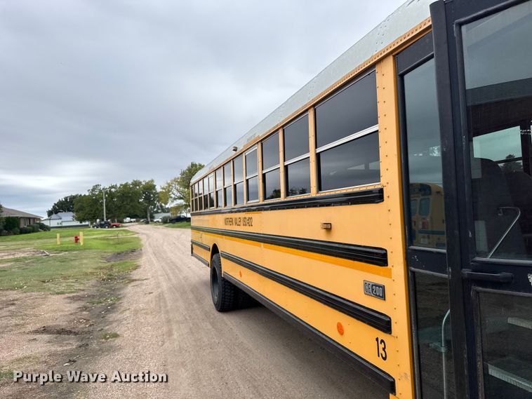 image for item EU6097 2007 IC school bus