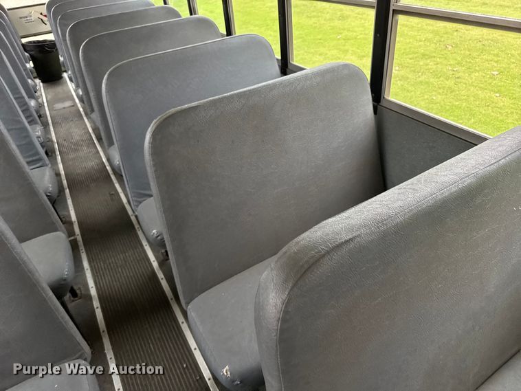 image for item EU6097 2007 IC school bus