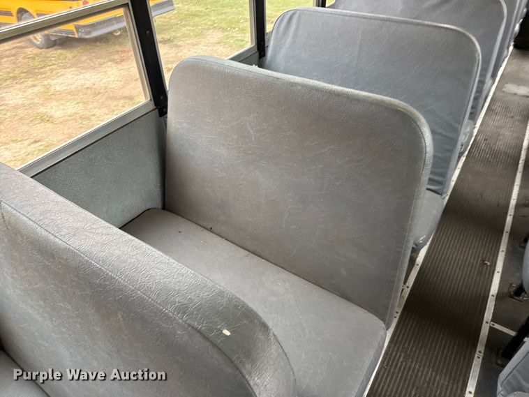 image for item EU6097 2007 IC school bus