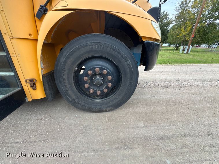 image for item EU6097 2007 IC school bus