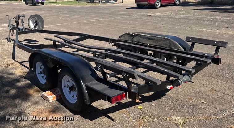 image for item EU6108 2009 B&M Manufacturing Seaark boat trailer