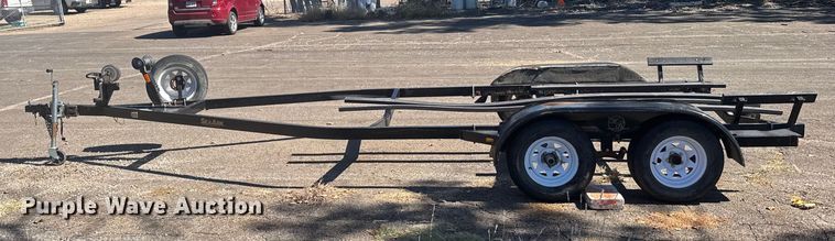image for item EU6108 2009 B&M Manufacturing Seaark boat trailer