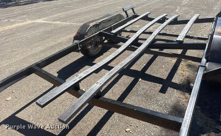 image for item EU6108 2009 B&M Manufacturing Seaark boat trailer