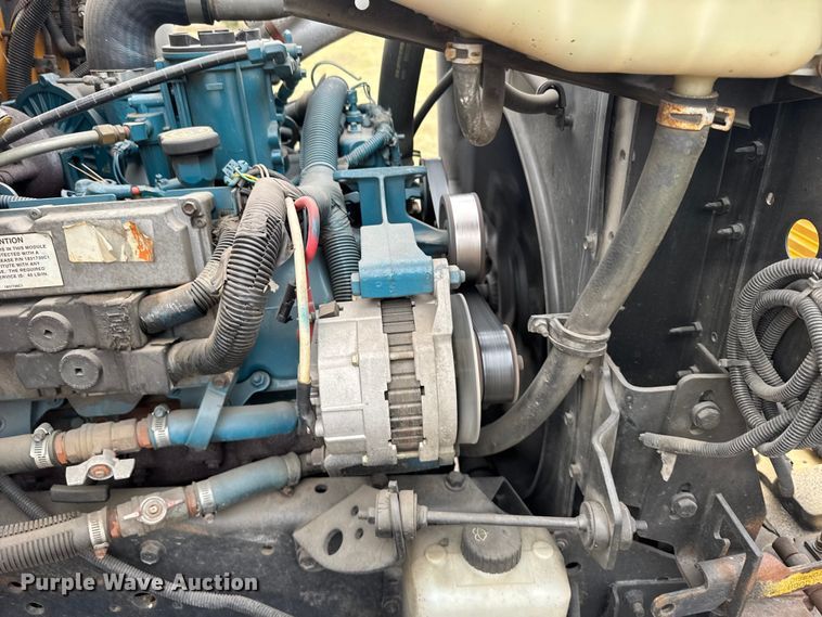 image for item EU6125 2001 International 3800 school bus