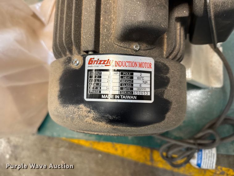 image for item EU6128 2012 Grizzly dust collector