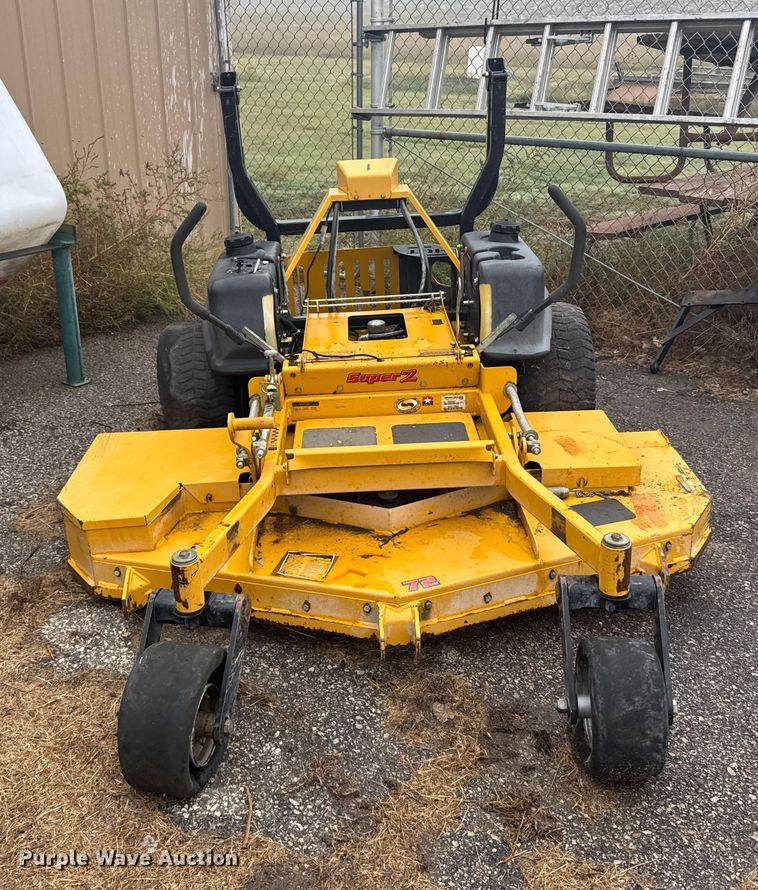 image for item EU6129 2009 Hustler Super Z ZTR lawn mower