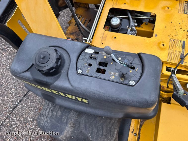 image for item EU6129 2009 Hustler Super Z ZTR lawn mower