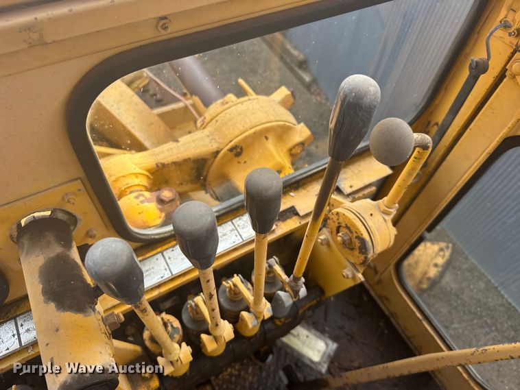 image for item EU6130 Galion 104H Series B rigid frame motor grader