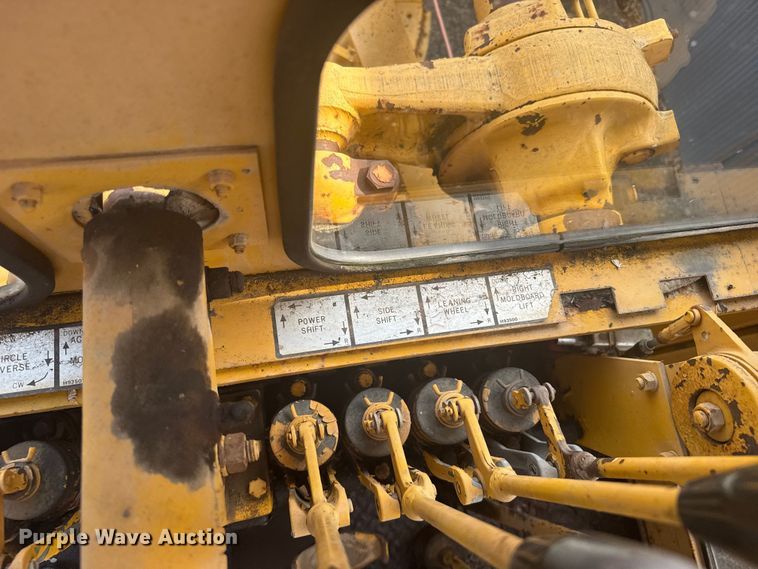 image for item EU6130 Galion 104H Series B rigid frame motor grader