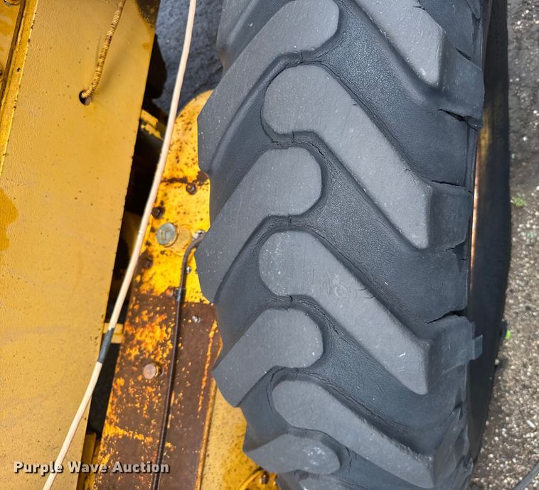 image for item EU6130 Galion 104H Series B rigid frame motor grader