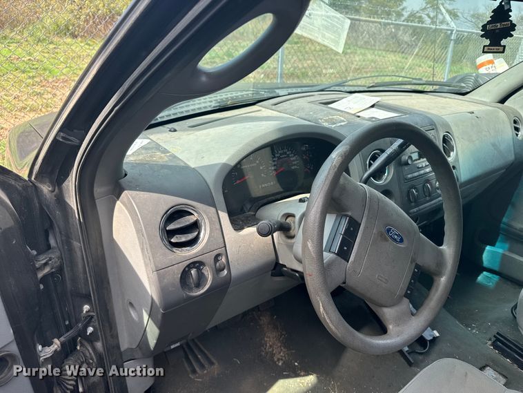 image for item EU6131 2007 Ford F150 SuperCrew pickup truck