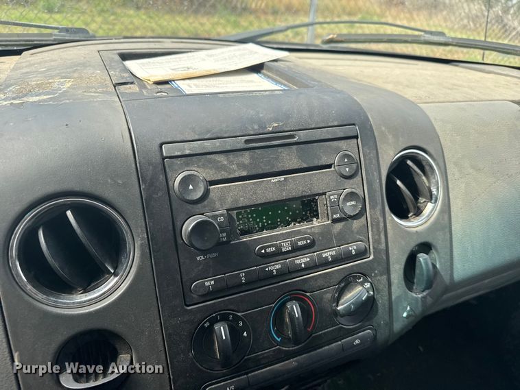 image for item EU6131 2007 Ford F150 SuperCrew pickup truck