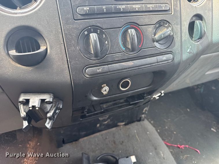 image for item EU6131 2007 Ford F150 SuperCrew pickup truck