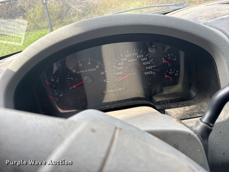 image for item EU6131 2007 Ford F150 SuperCrew pickup truck