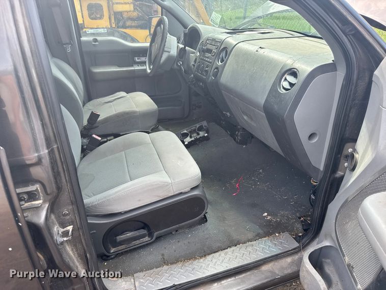 image for item EU6131 2007 Ford F150 SuperCrew pickup truck