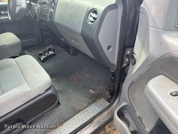 image for item EU6131 2007 Ford F150 SuperCrew pickup truck