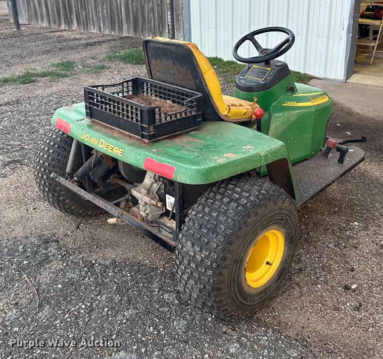 image for item EU6134 John Deere 1200A bunker rake