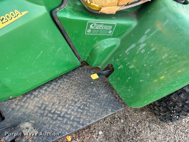 image for item EU6134 John Deere 1200A bunker rake