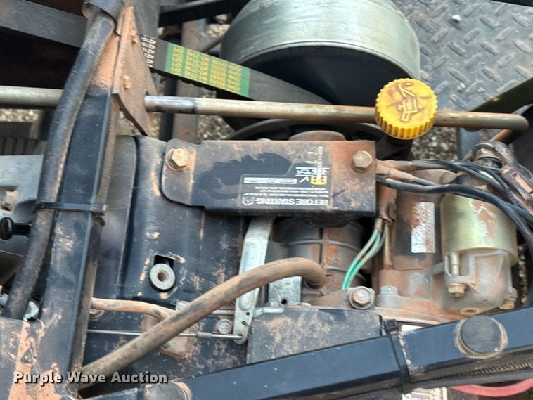 image for item EU6134 John Deere 1200A bunker rake