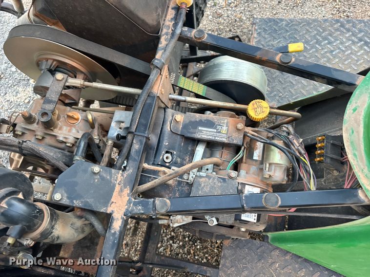 image for item EU6134 John Deere 1200A bunker rake