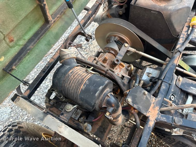 image for item EU6134 John Deere 1200A bunker rake