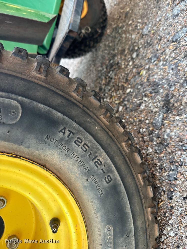 image for item EU6134 John Deere 1200A bunker rake